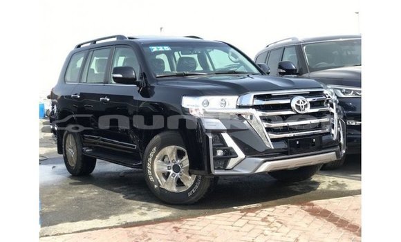 Buy Import Toyota Land Cruiser Black Car in Import - Dubai in Bumthang
