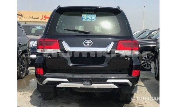 Buy Import Toyota Land Cruiser Black Car in Import - Dubai in Bumthang Buy Import Toyota Land Cruiser Black Car in Import - Dubai in Bumthang