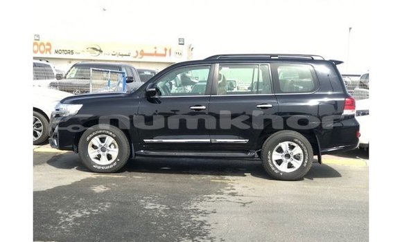 Buy Import Toyota Land Cruiser Black Car in Import - Dubai in Bumthang Buy Import Toyota Land Cruiser Black Car in Import - Dubai in Bumthang