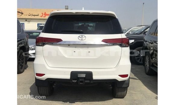 Buy Import Toyota Fortuner White Car in Import - Dubai in Bumthang Buy Import Toyota Fortuner White Car in Import - Dubai in Bumthang