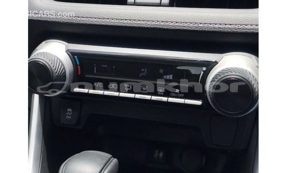 Buy Import Toyota 4Runner White Car in Import - Dubai in Bumthang Buy Import Toyota 4Runner White Car in Import - Dubai in Bumthang