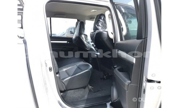 Buy Import Toyota Hilux Other Car in Import - Dubai in Bumthang Buy Import Toyota Hilux Other Car in Import - Dubai in Bumthang