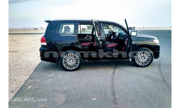 Buy Import Toyota Land Cruiser Black Car in Import - Dubai in Bumthang Buy Import Toyota Land Cruiser Black Car in Import - Dubai in Bumthang
