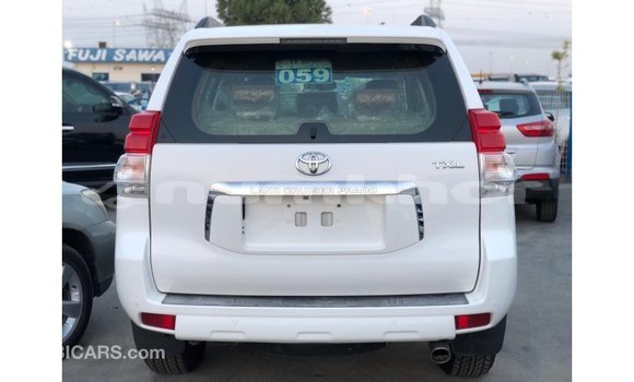 Buy Import Toyota Prado White Car in Import - Dubai in Bumthang Buy Import Toyota Prado White Car in Import - Dubai in Bumthang