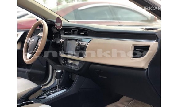 Buy Import Toyota Corolla White Car in Import - Dubai in Bumthang Buy Import Toyota Corolla White Car in Import - Dubai in Bumthang