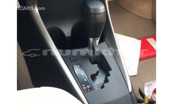 Buy Import Toyota Yaris White Car in Import - Dubai in Bumthang Buy Import Toyota Yaris White Car in Import - Dubai in Bumthang