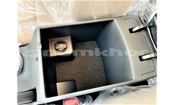 Buy Import Hyundai Elantra White Car in Import - Dubai in Bumthang Buy Import Hyundai Elantra White Car in Import - Dubai in Bumthang