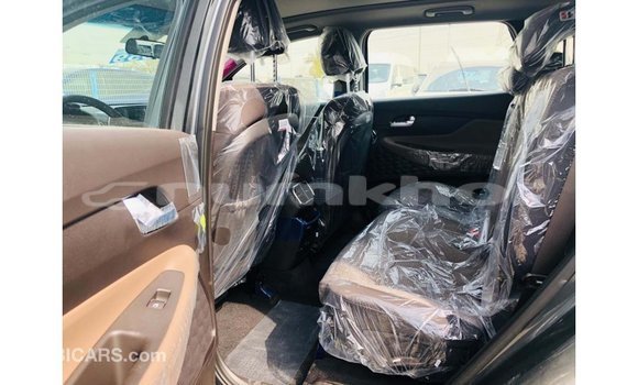 Buy Import Hyundai Santa Fe Green Car in Import - Dubai in Bumthang Buy Import Hyundai Santa Fe Green Car in Import - Dubai in Bumthang