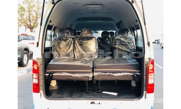 Buy Import Foton Tunland White Car in Import - Dubai in Bumthang Buy Import Foton Tunland White Car in Import - Dubai in Bumthang