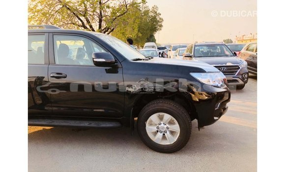 Buy Import Toyota Prado Black Car in Import - Dubai in Bumthang Buy Import Toyota Prado Black Car in Import - Dubai in Bumthang