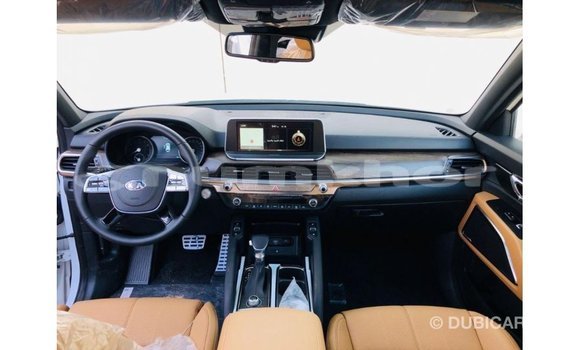 Buy Import Kia Carens White Car in Import - Dubai in Bumthang Buy Import Kia Carens White Car in Import - Dubai in Bumthang