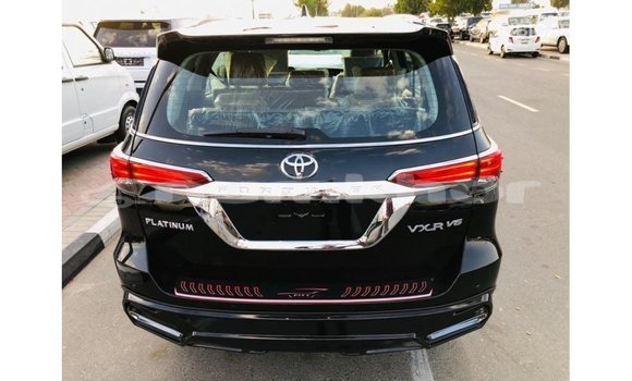Buy Import Toyota Fortuner Black Car in Import - Dubai in Bumthang Buy Import Toyota Fortuner Black Car in Import - Dubai in Bumthang