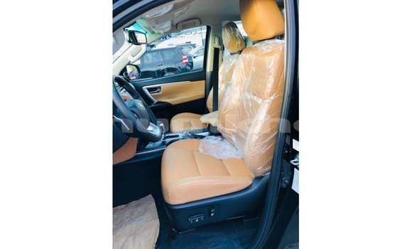Buy Import Toyota Fortuner Black Car in Import - Dubai in Bumthang Buy Import Toyota Fortuner Black Car in Import - Dubai in Bumthang