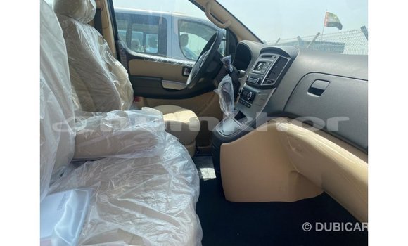 Buy Import Hyundai Accent Other Car in Import - Dubai in Bumthang Buy Import Hyundai Accent Other Car in Import - Dubai in Bumthang