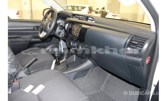 Buy Import Toyota Hilux White Car in Import - Dubai in Bumthang Buy Import Toyota Hilux White Car in Import - Dubai in Bumthang