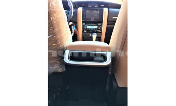 Buy Import Toyota Fortuner White Car in Import - Dubai in Bumthang Buy Import Toyota Fortuner White Car in Import - Dubai in Bumthang