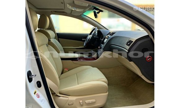 Buy Import Lexus GS White Car in Import - Dubai in Bumthang Buy Import Lexus GS White Car in Import - Dubai in Bumthang