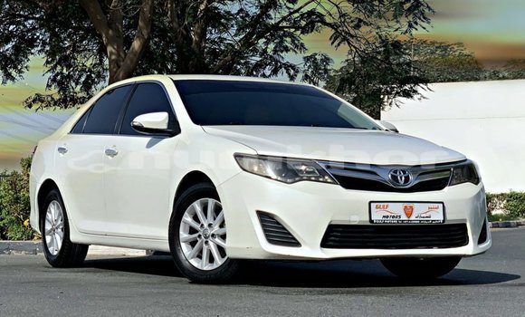 Buy Import Toyota Camry White Car in Import - Dubai in Bumthang Buy Import Toyota Camry White Car in Import - Dubai in Bumthang
