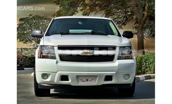 Buy Import Chevrolet Tahoe White Car in Import - Dubai in Bumthang Buy Import Chevrolet Tahoe White Car in Import - Dubai in Bumthang