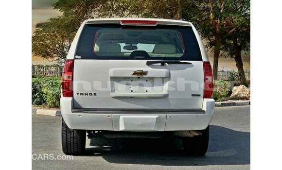 Buy Import Chevrolet Tahoe White Car in Import - Dubai in Bumthang Buy Import Chevrolet Tahoe White Car in Import - Dubai in Bumthang