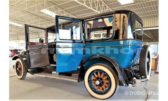 Buy Import Buick Electra Blue Car in Import - Dubai in Bumthang Buy Import Buick Electra Blue Car in Import - Dubai in Bumthang