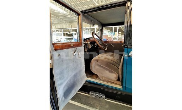 Buy Import Buick Electra Blue Car in Import - Dubai in Bumthang Buy Import Buick Electra Blue Car in Import - Dubai in Bumthang