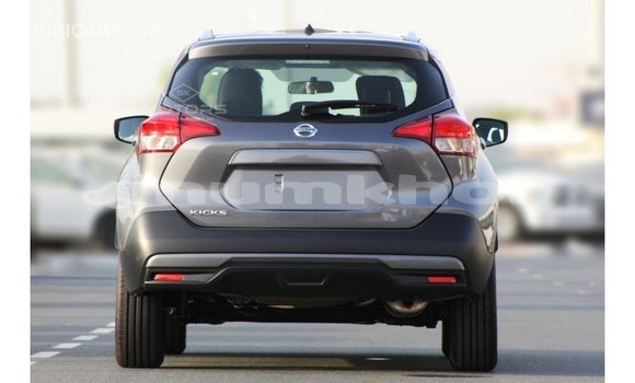 Buy Import Nissan Evalia Other Truck in Import - Dubai in Bumthang Buy Import Nissan Evalia Other Truck in Import - Dubai in Bumthang