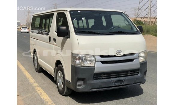 Buy Import Toyota Hiace White Car in Import - Dubai in Bumthang Buy Import Toyota Hiace White Car in Import - Dubai in Bumthang