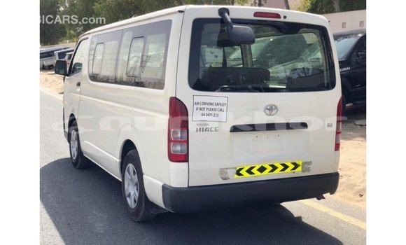 Buy Import Toyota Hiace White Car in Import - Dubai in Bumthang Buy Import Toyota Hiace White Car in Import - Dubai in Bumthang