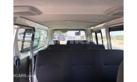Buy Import Toyota Hiace White Car in Import - Dubai in Bumthang Buy Import Toyota Hiace White Car in Import - Dubai in Bumthang