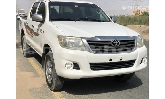 Buy Import Toyota Hilux White Car in Import - Dubai in Bumthang Buy Import Toyota Hilux White Car in Import - Dubai in Bumthang