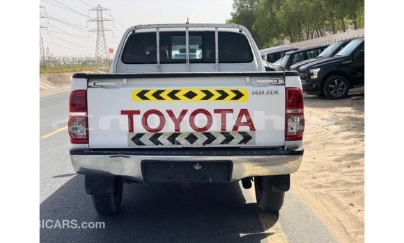 Buy Import Toyota Hilux White Car in Import - Dubai in Bumthang Buy Import Toyota Hilux White Car in Import - Dubai in Bumthang