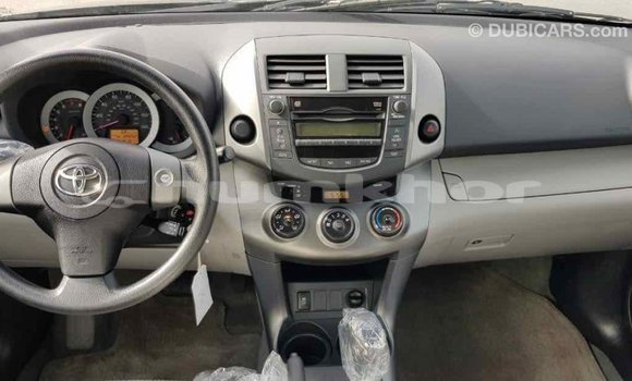 Buy Import Toyota 4Runner Green Car in Import - Dubai in Bumthang Buy Import Toyota 4Runner Green Car in Import - Dubai in Bumthang