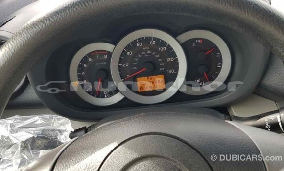 Buy Import Toyota 4Runner Green Car in Import - Dubai in Bumthang Buy Import Toyota 4Runner Green Car in Import - Dubai in Bumthang