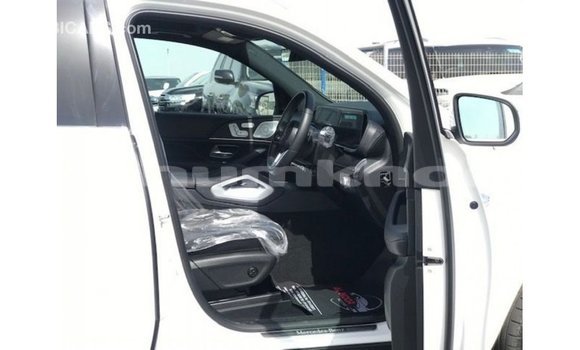 Buy Import Mercedes-Benz GLE White Car in Import - Dubai in Bumthang Buy Import Mercedes-Benz GLE White Car in Import - Dubai in Bumthang