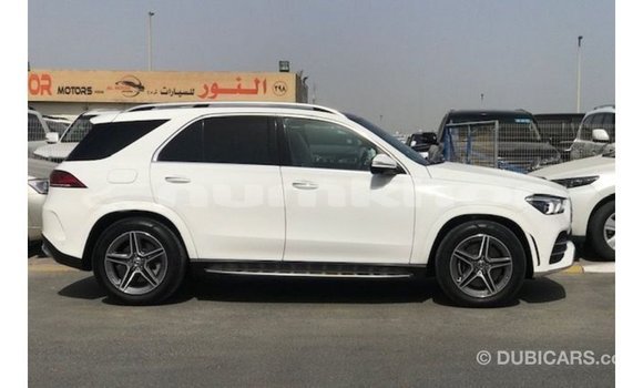 Buy Import Mercedes-Benz GLE White Car in Import - Dubai in Bumthang Buy Import Mercedes-Benz GLE White Car in Import - Dubai in Bumthang