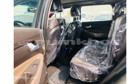 Buy Import Hyundai Santa Fe Green Car in Import - Dubai in Bumthang Buy Import Hyundai Santa Fe Green Car in Import - Dubai in Bumthang