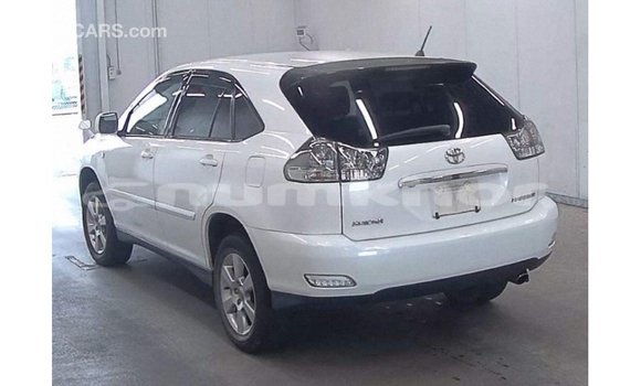 Buy Import Toyota Harrier White Car in Import - Dubai in Bumthang Buy Import Toyota Harrier White Car in Import - Dubai in Bumthang