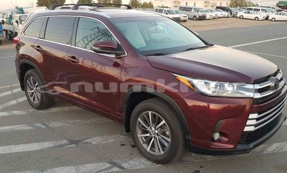 Buy Import Toyota Highlander Other Car in Import - Dubai in Bumthang Buy Import Toyota Highlander Other Car in Import - Dubai in Bumthang