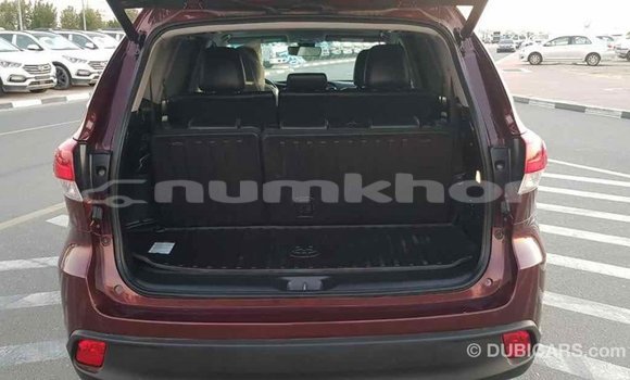 Buy Import Toyota Highlander Other Car in Import - Dubai in Bumthang Buy Import Toyota Highlander Other Car in Import - Dubai in Bumthang