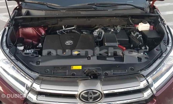 Buy Import Toyota Highlander Other Car in Import - Dubai in Bumthang Buy Import Toyota Highlander Other Car in Import - Dubai in Bumthang