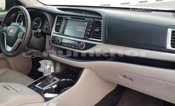 Buy Import Toyota Highlander Black Car in Import - Dubai in Bumthang Buy Import Toyota Highlander Black Car in Import - Dubai in Bumthang