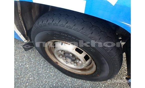 Buy Import Nissan Caravan White Car in Import - Dubai in Bumthang Buy Import Nissan Caravan White Car in Import - Dubai in Bumthang