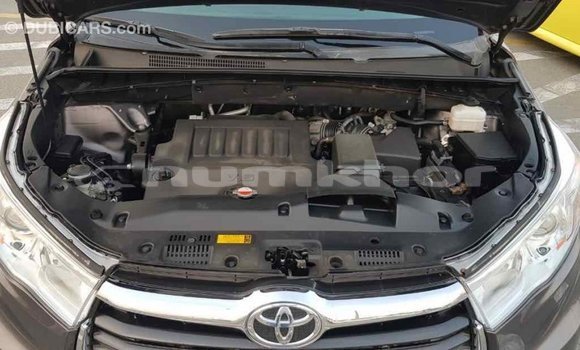 Buy Import Toyota Highlander Other Car in Import - Dubai in Bumthang Buy Import Toyota Highlander Other Car in Import - Dubai in Bumthang