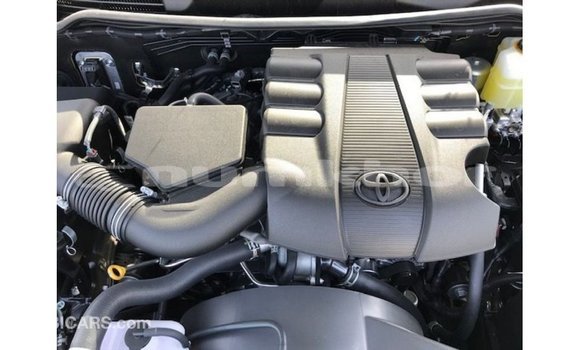 Buy Import Toyota Land Cruiser Black Car in Import - Dubai in Bumthang Buy Import Toyota Land Cruiser Black Car in Import - Dubai in Bumthang