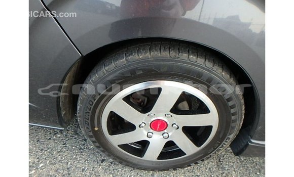 Buy Import Toyota Hiace Other Car in Import - Dubai in Bumthang Buy Import Toyota Hiace Other Car in Import - Dubai in Bumthang