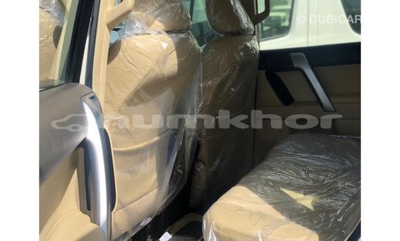 Buy Import Toyota Prado White Car in Import - Dubai in Bumthang Buy Import Toyota Prado White Car in Import - Dubai in Bumthang