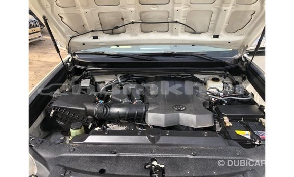 Buy Import Toyota Prado White Car in Import - Dubai in Bumthang Buy Import Toyota Prado White Car in Import - Dubai in Bumthang