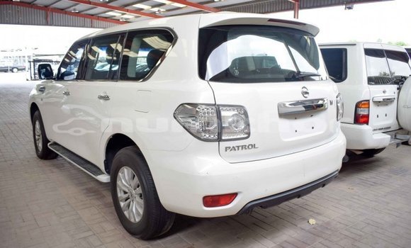 Buy Import Nissan Patrol White Car in Import - Dubai in Bumthang Buy Import Nissan Patrol White Car in Import - Dubai in Bumthang