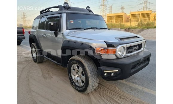 Buy Import Toyota FJ Cruiser Other Car in Import - Dubai in Bumthang Buy Import Toyota FJ Cruiser Other Car in Import - Dubai in Bumthang